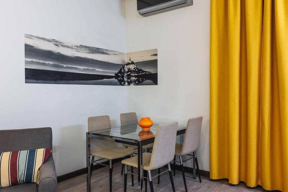 Apartment KeyGo #0051 offers comfort and coziness in the city center Apartment in Yerevan