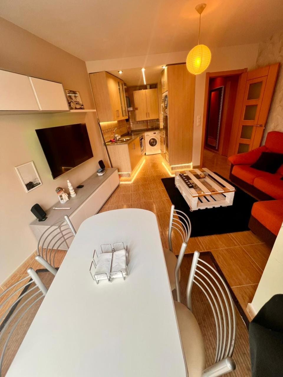 Living room, Lounge or bar