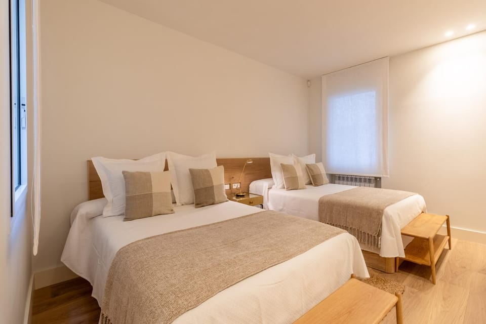 Luxury 3-Bed Apartment in Salamanca, Madrid Apartment in Madrid