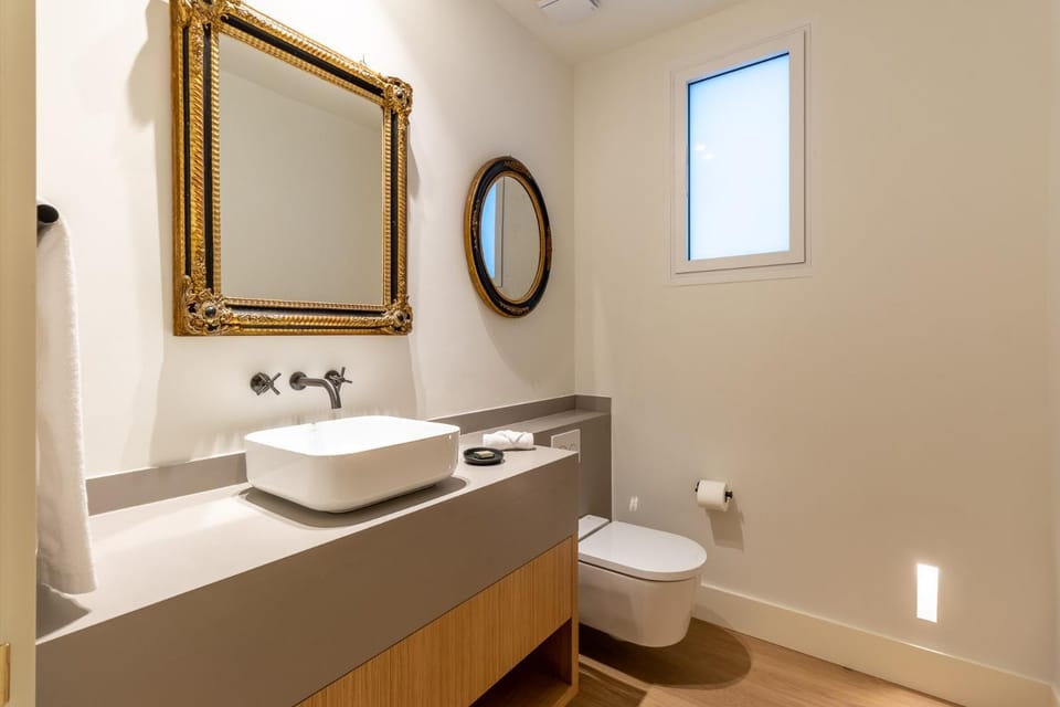 Luxury 3-Bed Apartment in Salamanca, Madrid Apartment in Madrid
