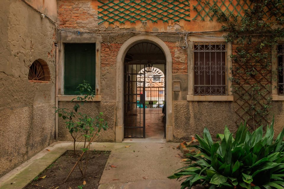 Corte sconta Apartment in Venice