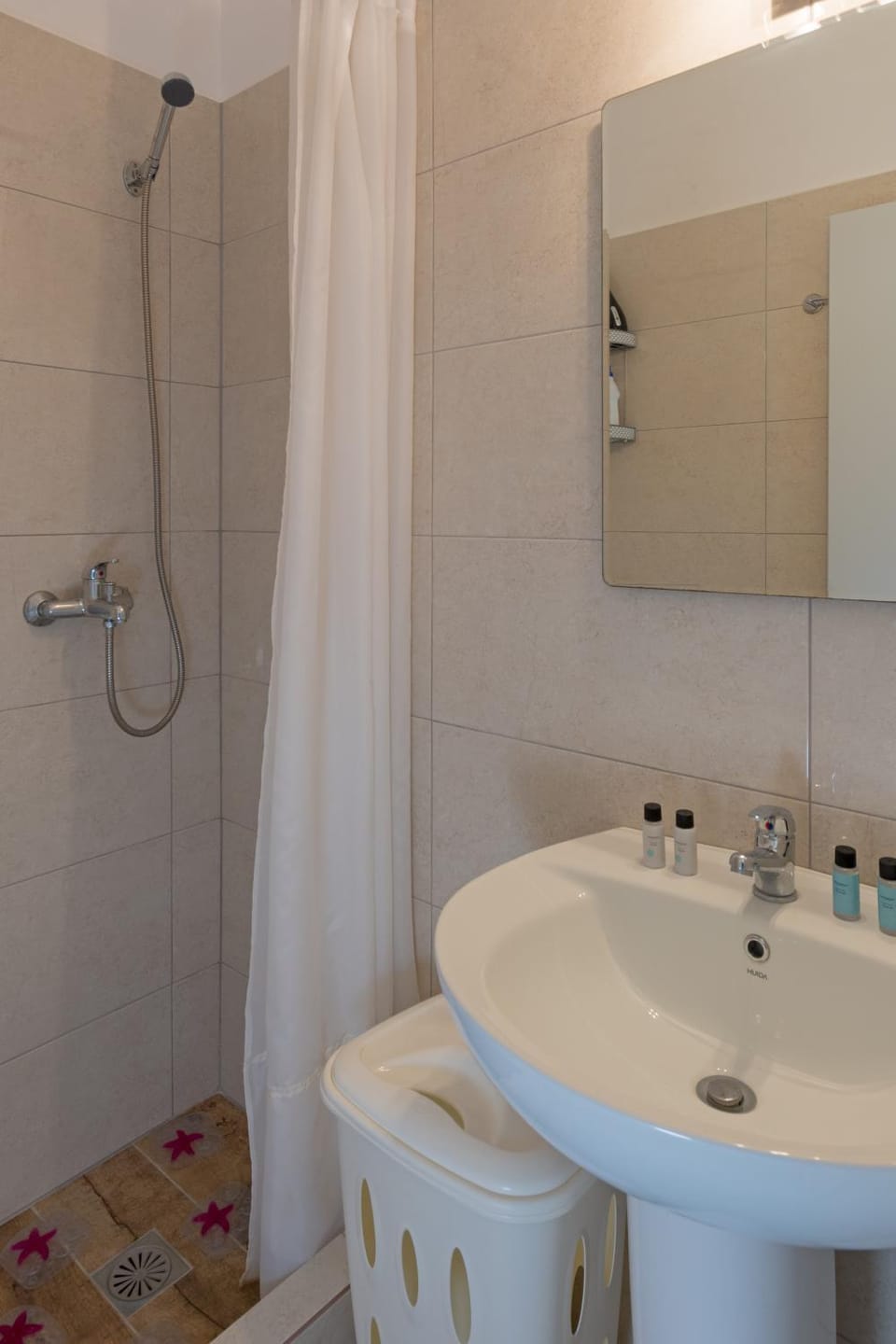 Nostos Room Apartment in Decentralized Administration of the Aegean