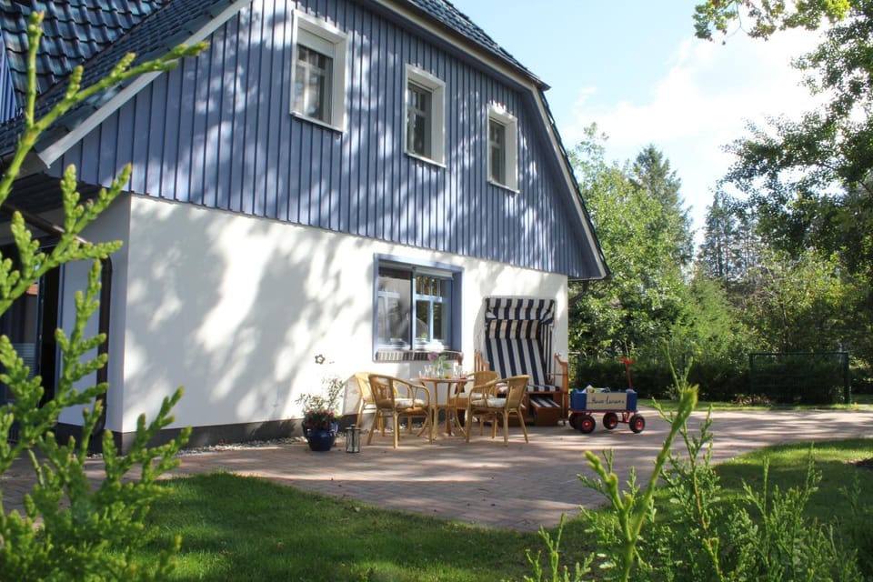 Property building, Garden view