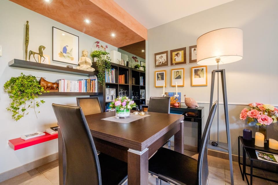 Property building, Living room