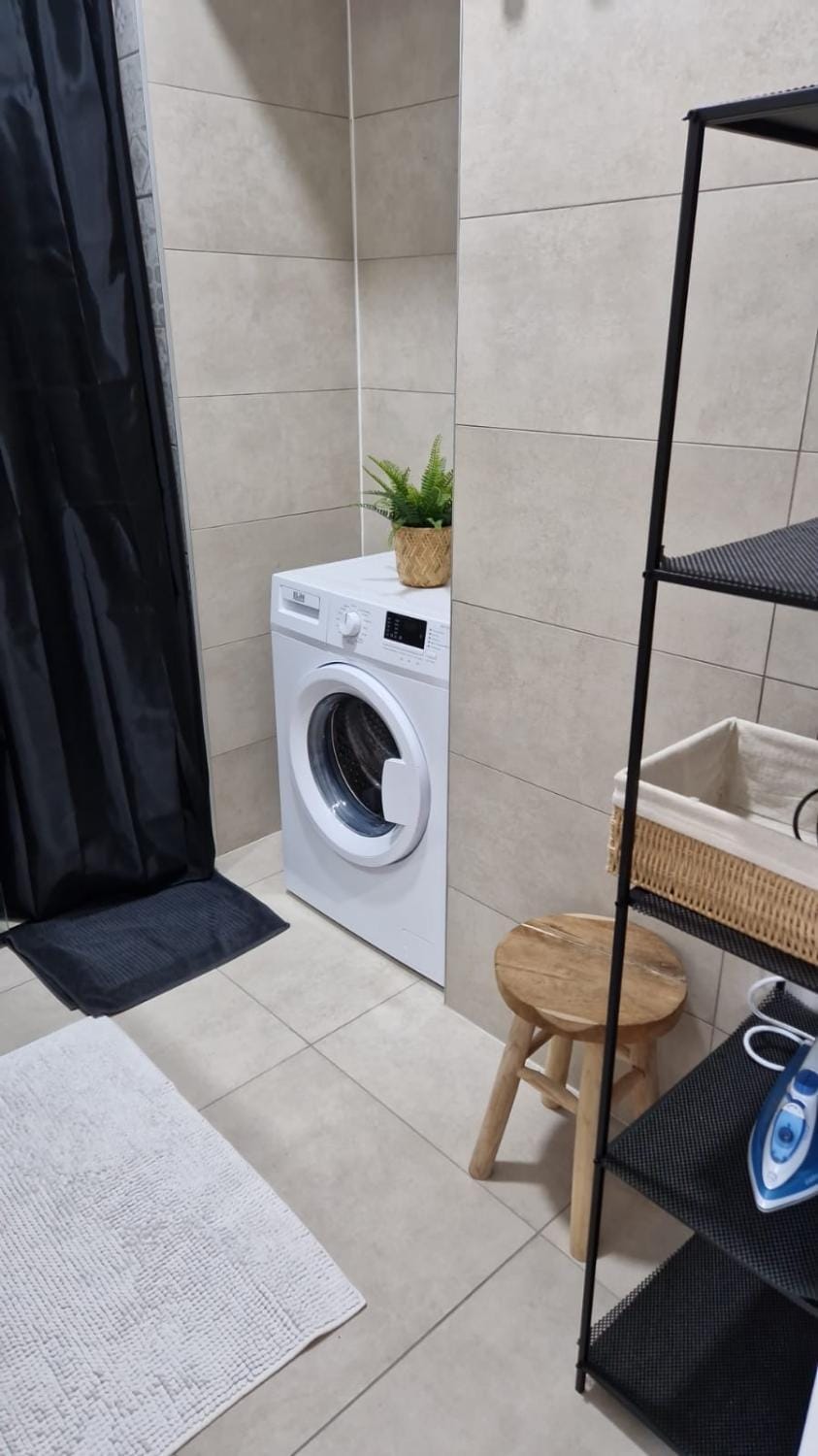 Bathroom, washing machine