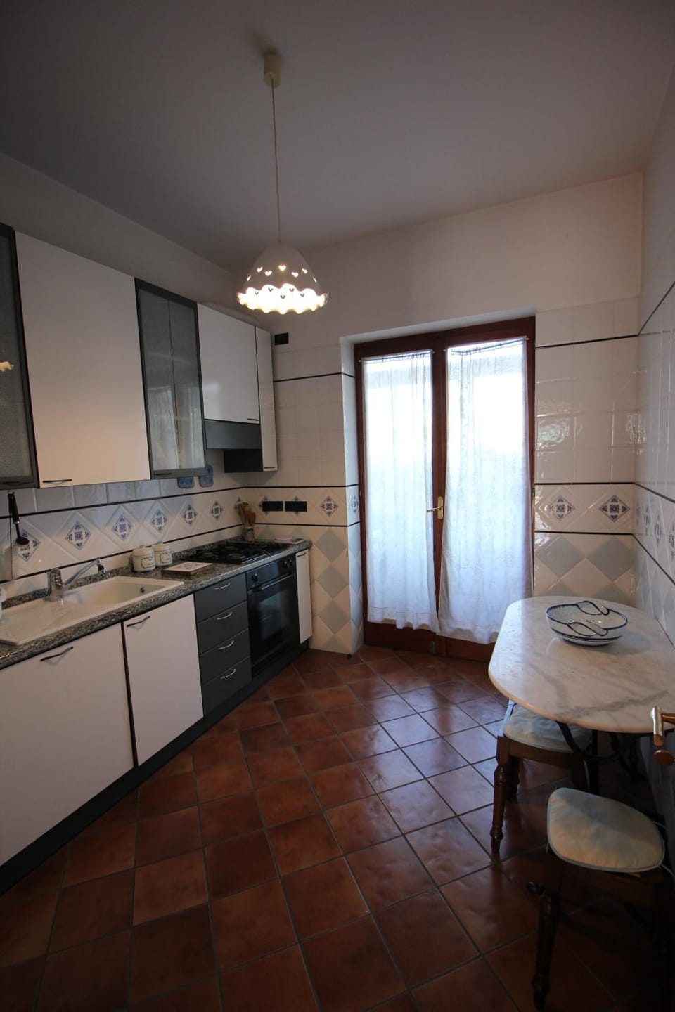 Kitchen or kitchenette, Dining area, minibar, pet friendly, stove