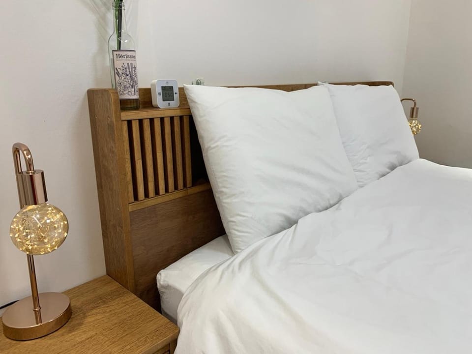 Bed, Decorative detail, Bedroom