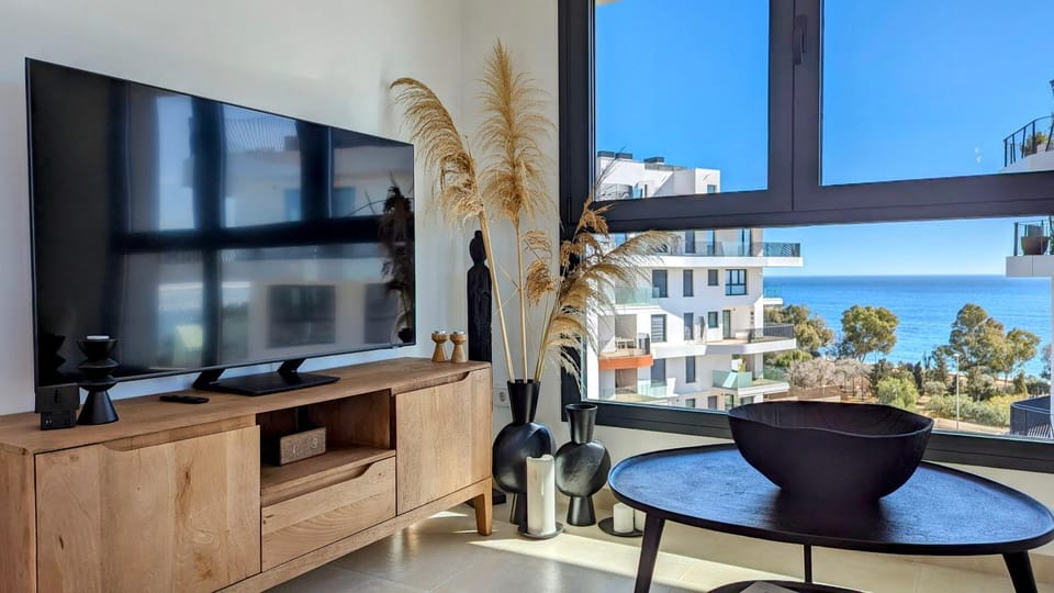 TV and multimedia, View (from property/room)