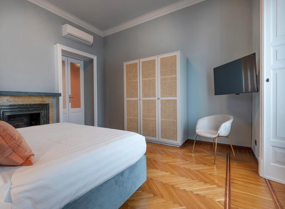 Fifty Eight Suite Milan Montenapoleone Two Bedrooms Apartment in Milan