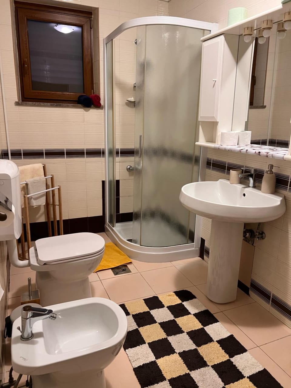 Shower, Toilet, Bathroom, bidet