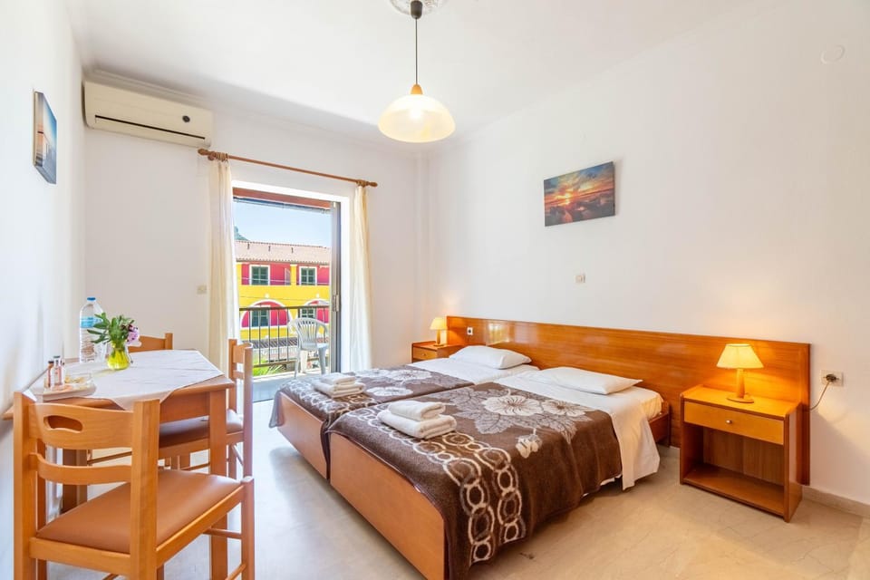 Property building, Living room, Bedroom