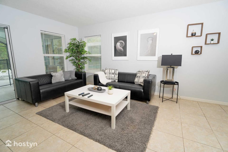 Beautiful vacation home near Disney House in Kissimmee