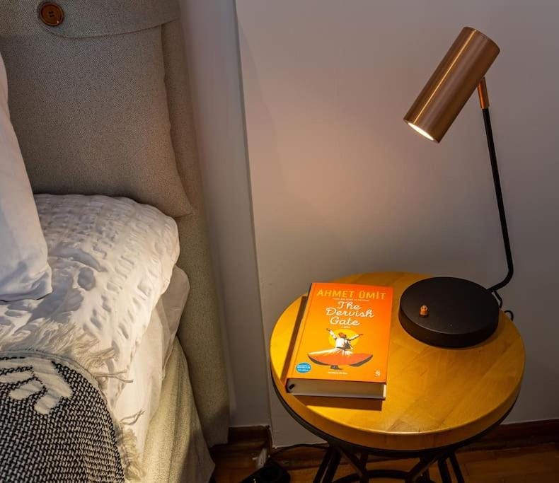Location, Location, Location!BY LIFT! Apartment in Istanbul