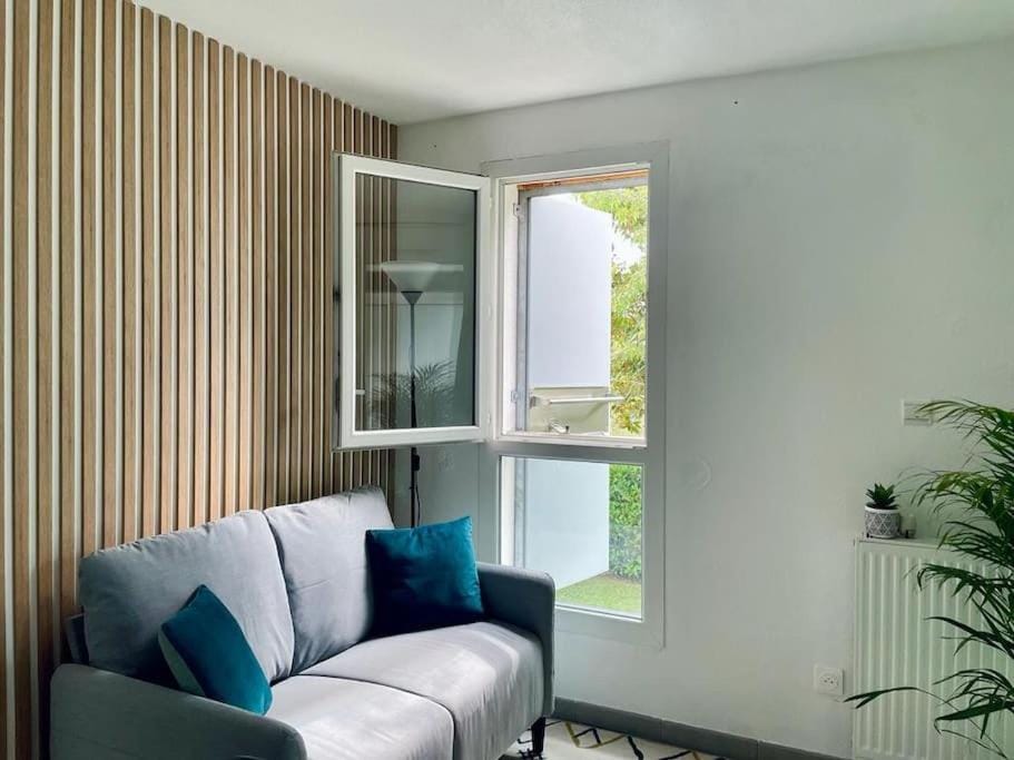 Le Cocoon Quatre Pavillons Lormont Apartment in Nouvelle-Aquitaine