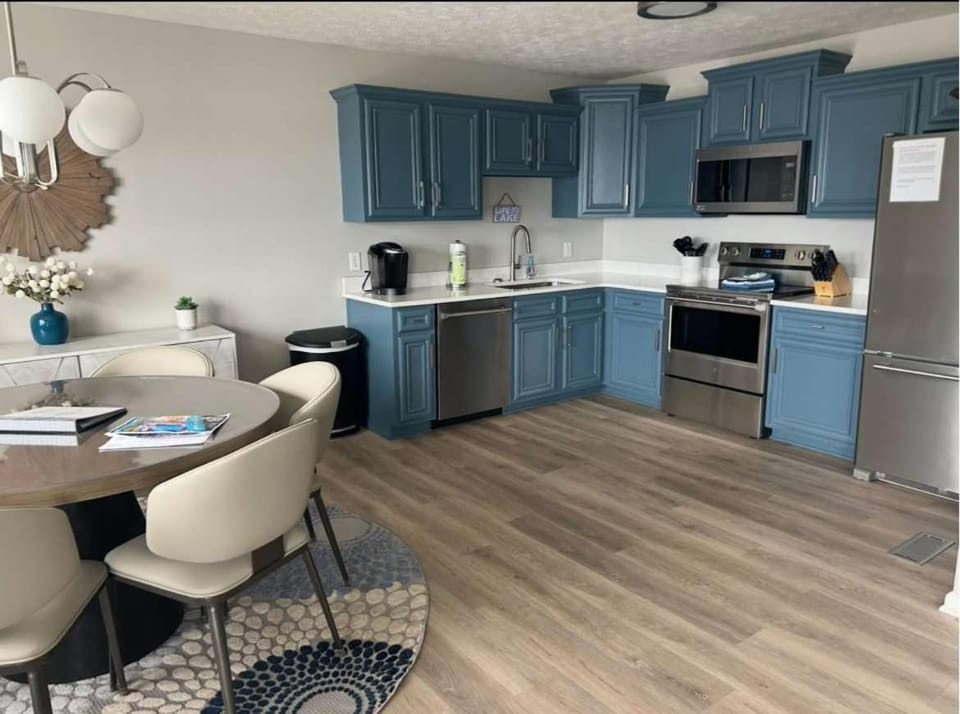 House # 29 -Castaway (Pet Friendly) House in Weiss Lake