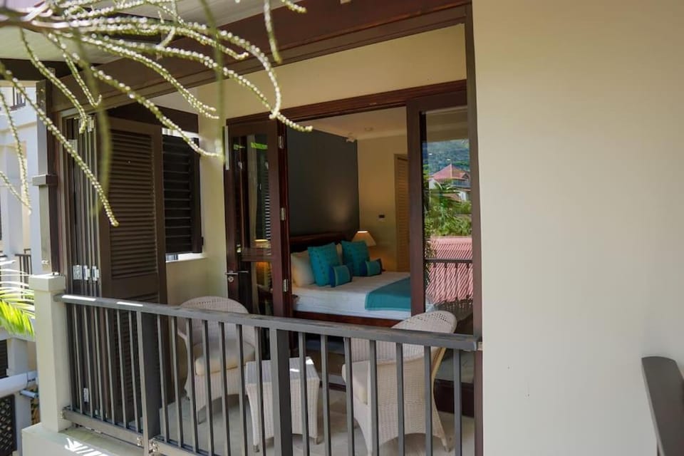 Patio, Day, View (from property/room), Balcony/Terrace