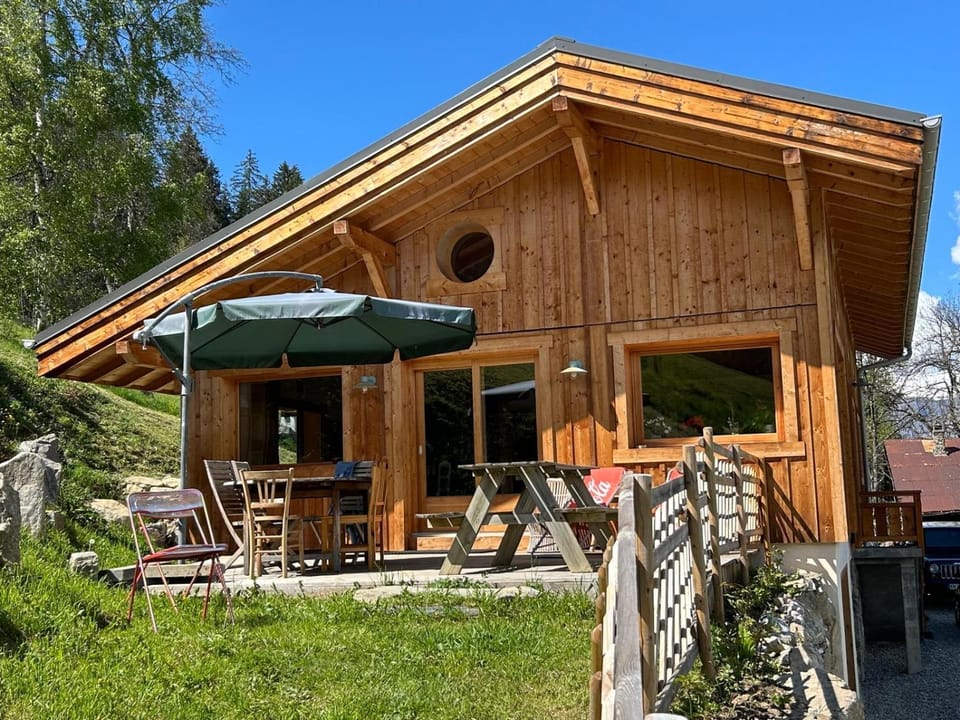 Chalet 3 chambres, 11 personnes près du domaine skiable, parking gratuit, Chez Pépé à Saint-Gervais House in Saint-Gervais-Bains