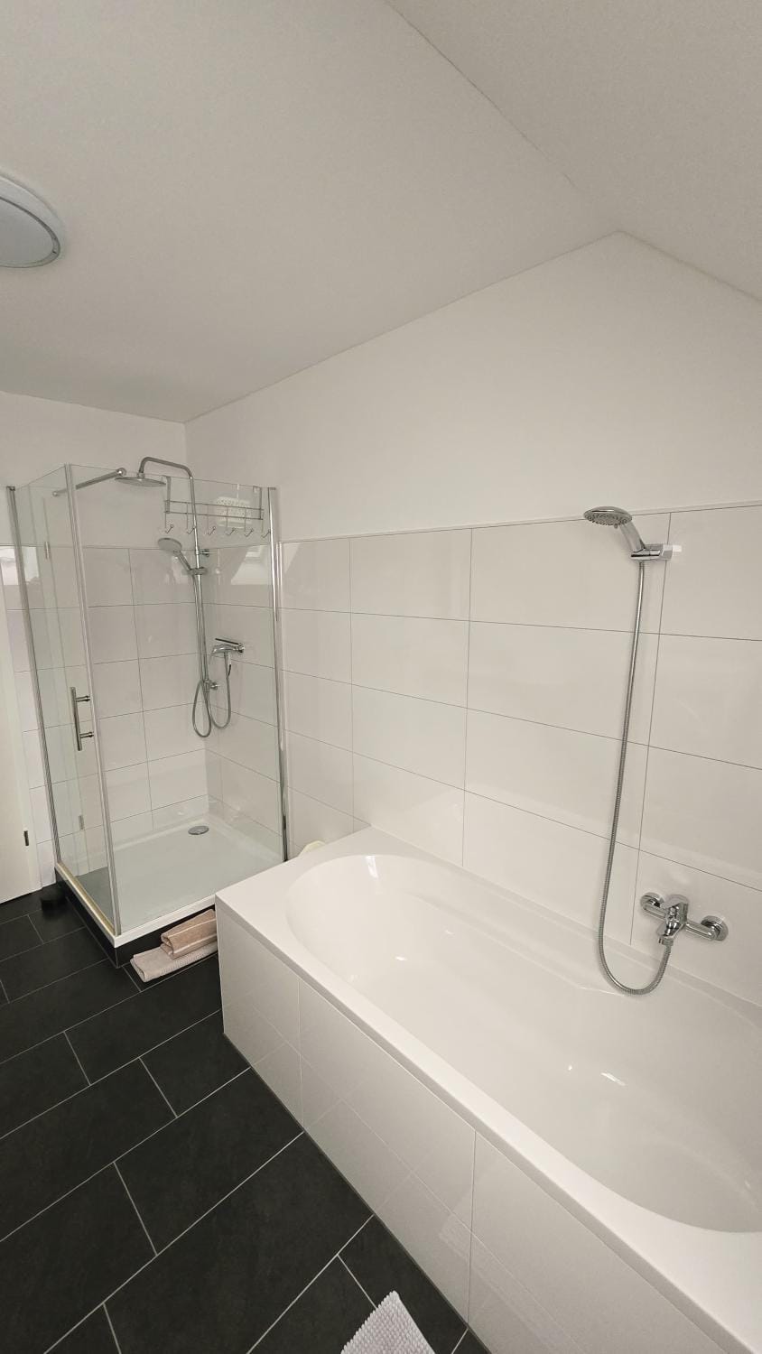 Große und schöne Wohnung in zentraler Lage Apartment in North Rhine-Westphalia