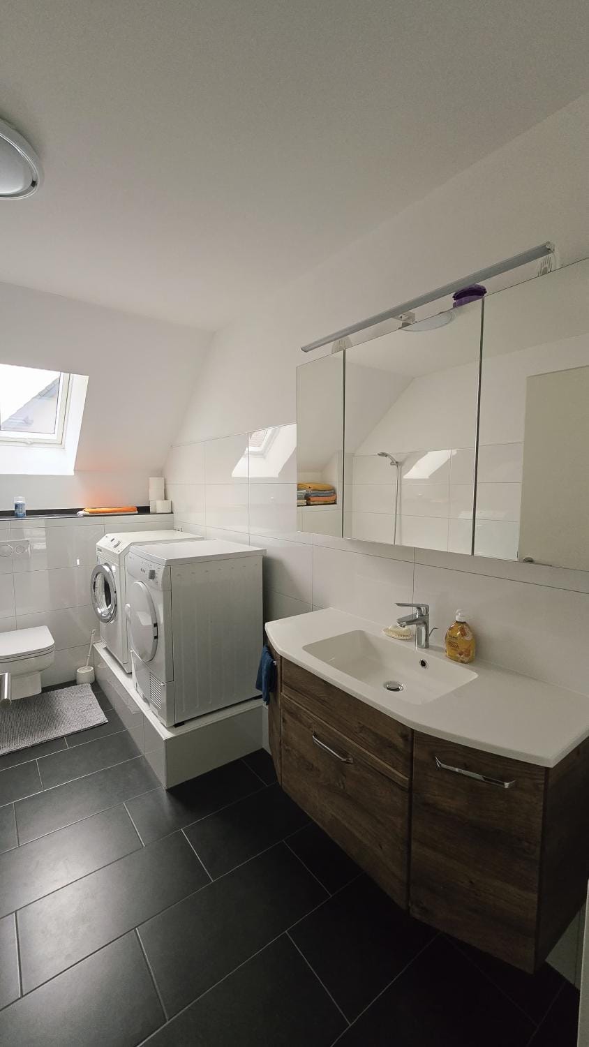 Große und schöne Wohnung in zentraler Lage Apartment in North Rhine-Westphalia
