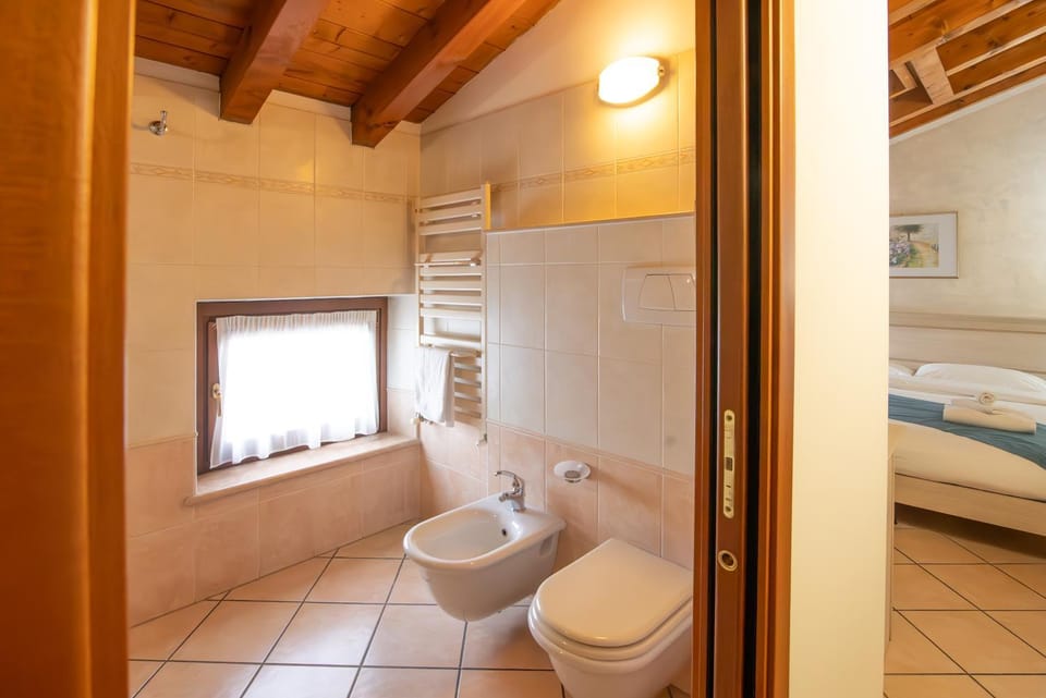 Residenza Villa Bella 2 Bed and Breakfast in Province of Brescia
