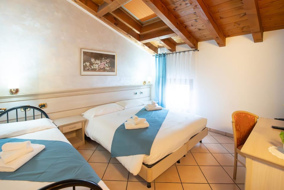 Residenza Villa Bella 2 Bed and Breakfast in Province of Brescia