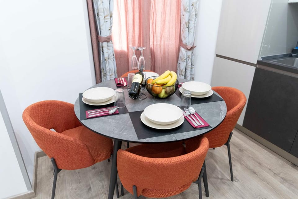 Cola Suites Apartments Bed and Breakfast in Rome