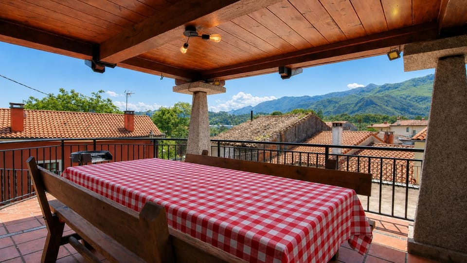 BBQ facilities, Balcony/Terrace, Dining area