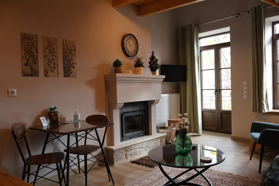 Δρυάδες Suites 2 Apartment in Greece