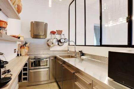 Appartement chic au cœur de Paris Montorgueil 2BDR House in Paris