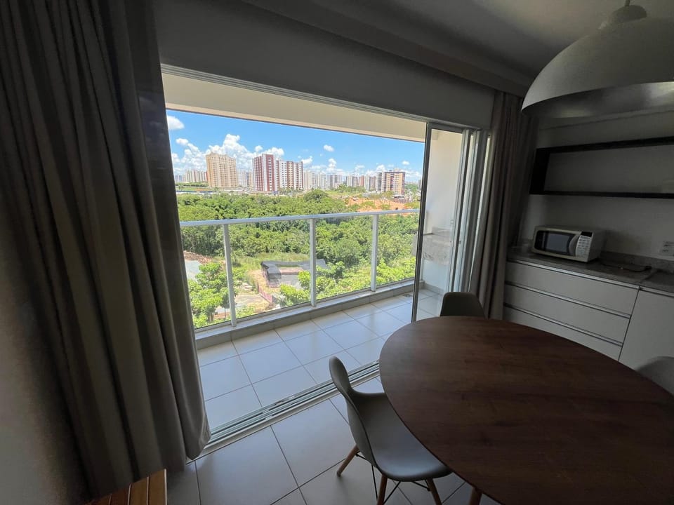 Dining area, City view