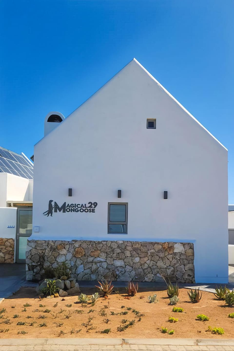 Property logo or sign, Logo/Certificate/Sign, Street view