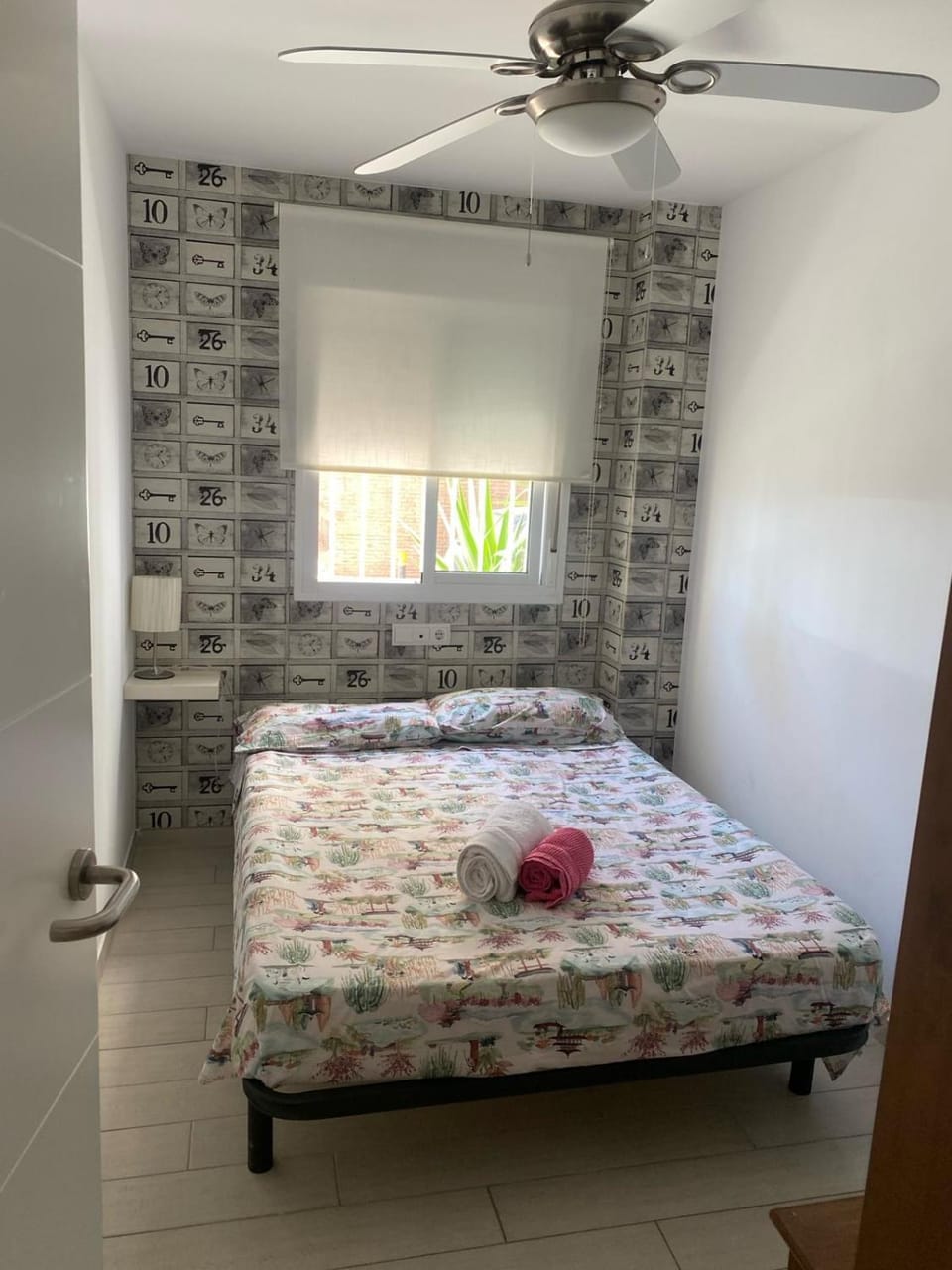 Apartamento lujoso en primera linea de playa Apartment in Costa Tropical
