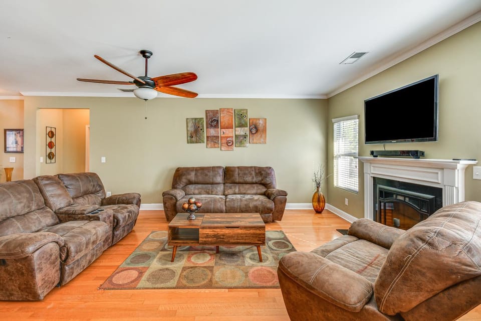 Spacious Phenix City Home ~ 9 Mi to Columbus! House in Alabama