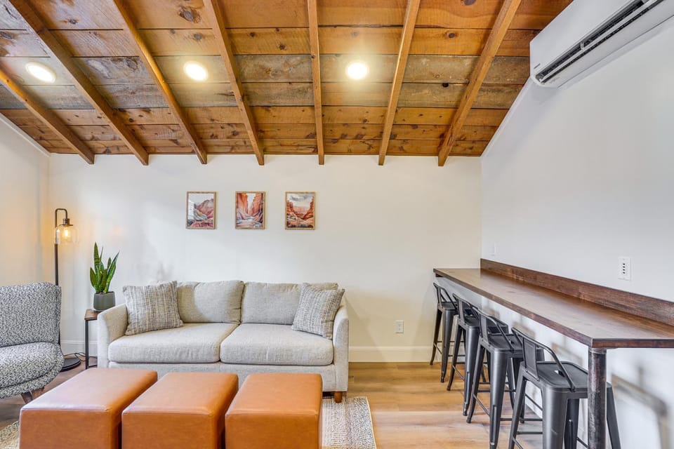 Cedar City Studio Retreat: Patio, Fire Pit & Grill Apartment in Cedar City