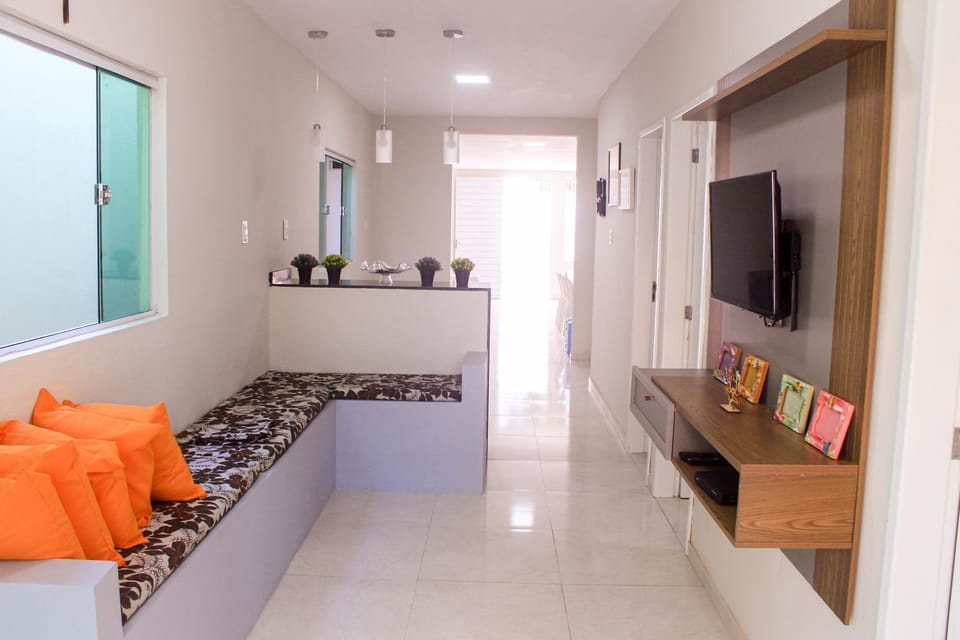 Communal lounge/ TV room, Communal lounge/ TV room, TV and multimedia