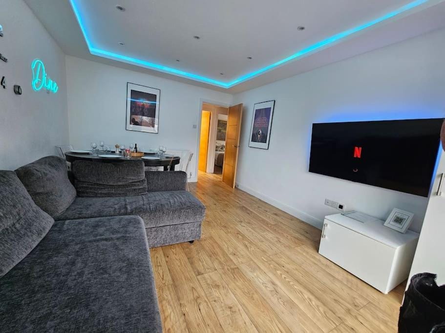 TV and multimedia, Living room