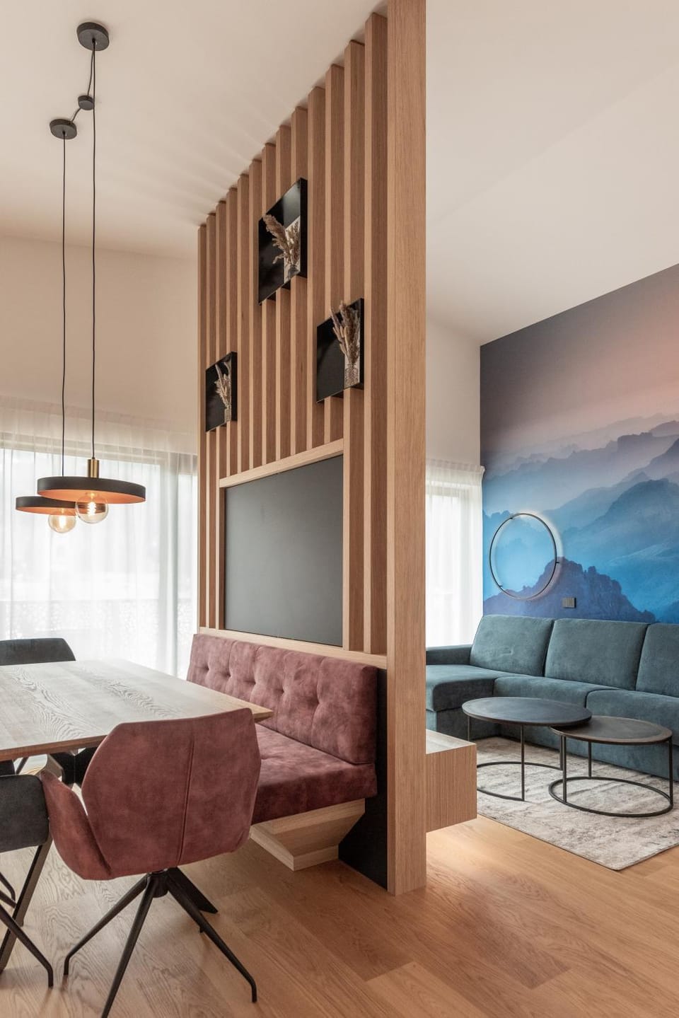 Living room, Dining area