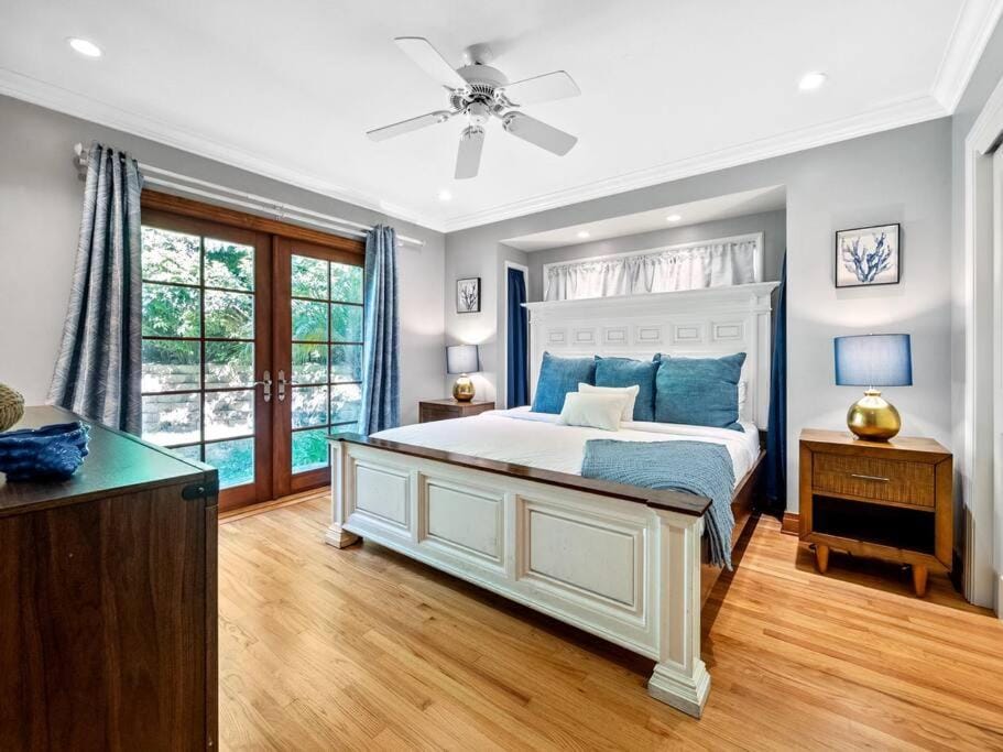 Ocean-View Mountaintop Getaway. Jacuzzi/Ping-Pong! House in Pacific Beach