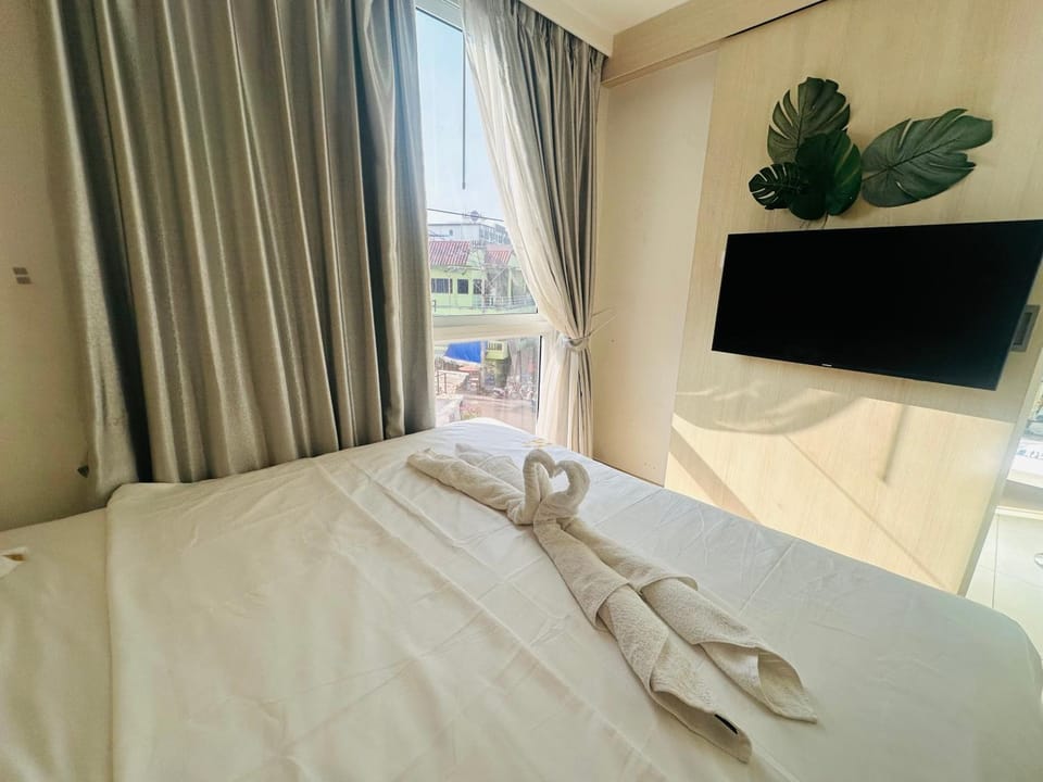Pattaya center luxurious garden apartment 2 Apartment in Pattaya City