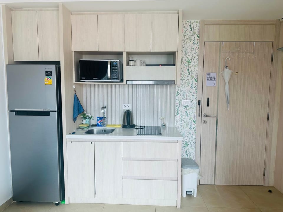 Pattaya center luxurious garden apartment 2 Apartment in Pattaya City
