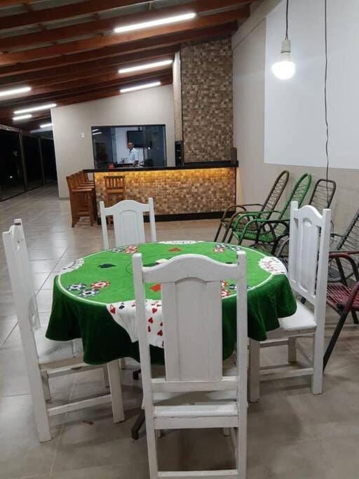 Chácara de Lazer 2 Lagoas - Estadia e Alegria House in State of Paraná