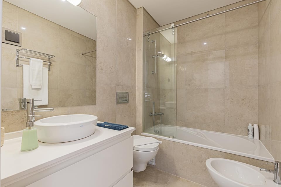 Bathroom, Bath
