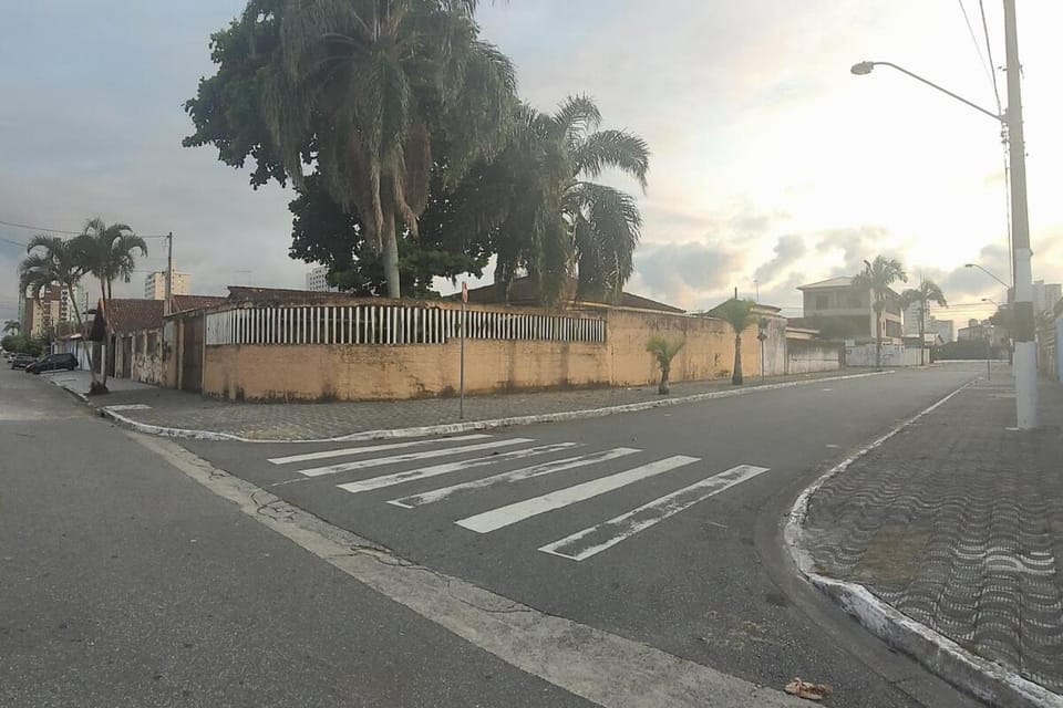 Casa temporada na Praia Grande: a 350m da praia House in State of São Paulo
