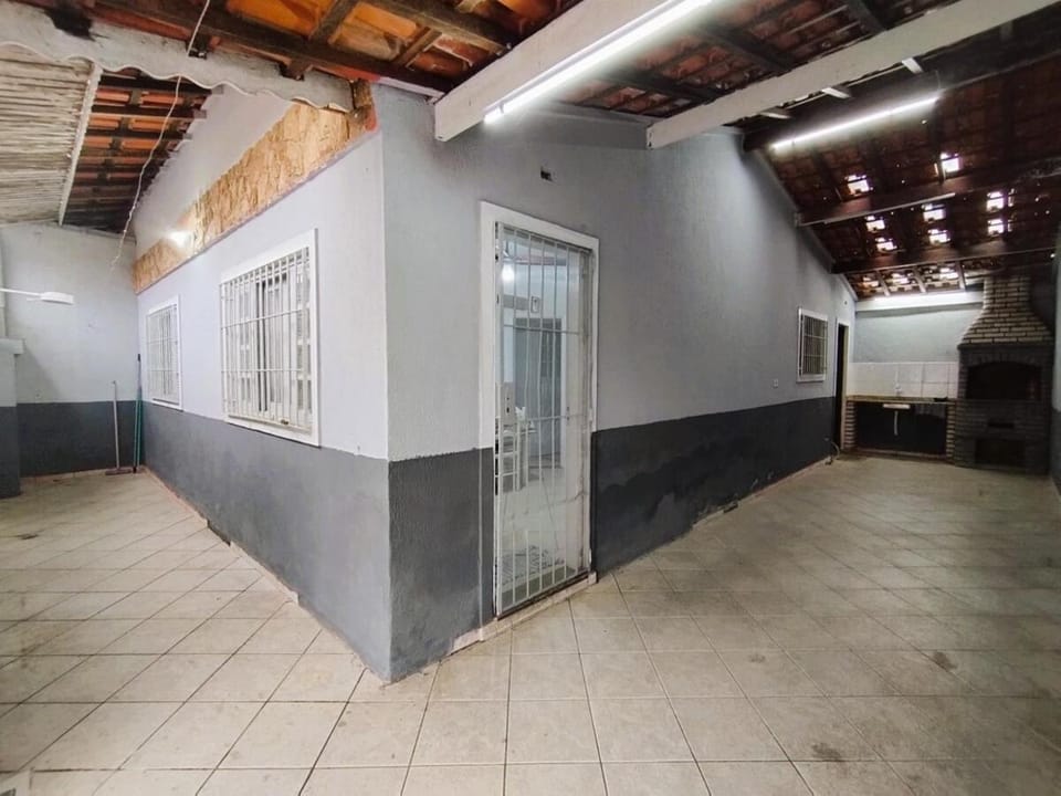 Casa temporada na Praia Grande: a 350m da praia House in State of São Paulo