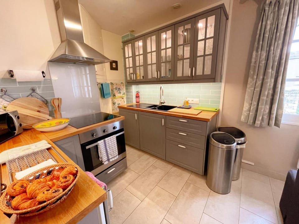 Gîte tout inclus avec jardin privatif, proche centre Richelieu et châteaux de la Loire - FR-1-381-565 House in Centre-Val de Loire