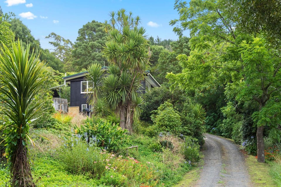 Raglan Country Lodge House in Raglan