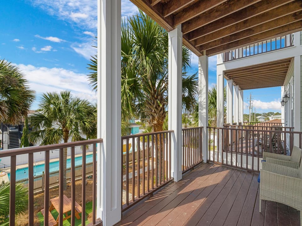 Balcony/Terrace, Pool view