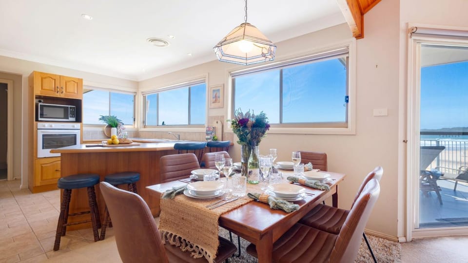 Dellwood House in Kiama Downs
