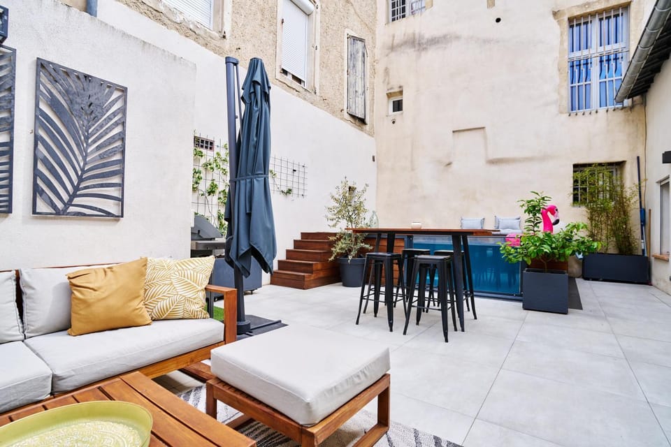 Patio, Swimming pool