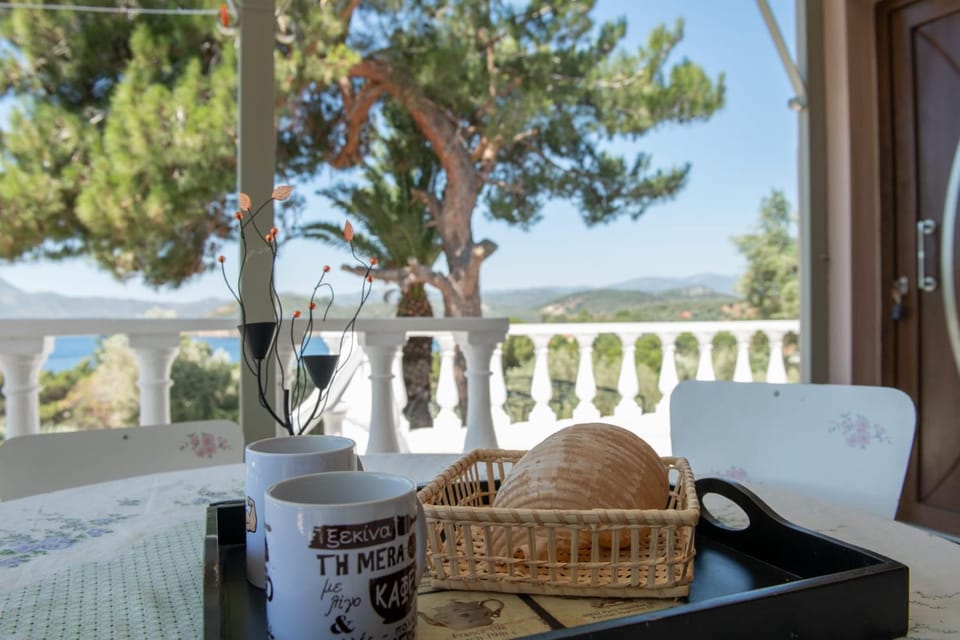 View (from property/room), Balcony/Terrace